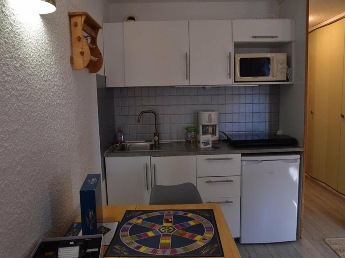 Studio Renove Pour 3 Au Centre De Montgenevre Avec Parking - Fr-1-266-166 Eksteriør billede